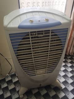Boss room air cooler