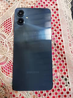 6 Ram 128GB momery