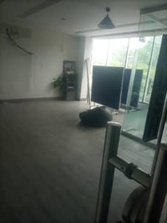 10 Marla 1st Floor Commercial Hall for Rent in Johar Town Near Mian Plaza Good Location for Office , Visa Consultancy, Or Any other setup You Want