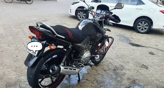 Black Yamaha YBR 125G 11/2022