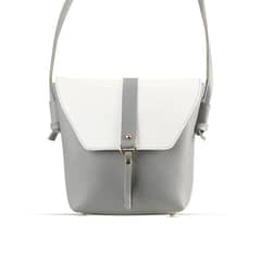 Girl's Crossbody Bag • Free home delivery • Cash on delivery