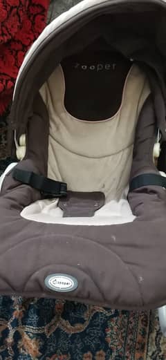 Baby Bouncer Carrier shock in built,Branded Zooper Rocker Brown Dubai