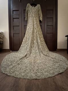 Suffuse bridal dress