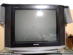 Samsung tv for sale in good condition.