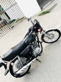 1 Honda 125 Black Colour