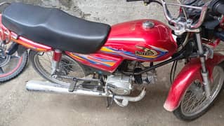 united 100 cc 2025