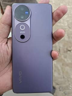 Vivo v40