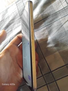 INFINIX HOT 30 PLAY 4 64 WITH BOX ONLY GLASS BREAK