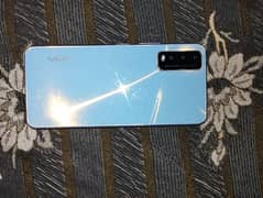 isVivo Y20