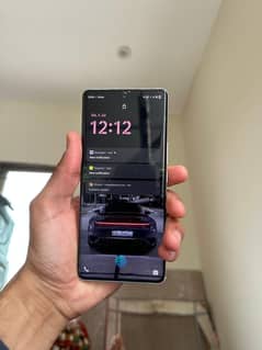 vivo v40 12/256 GB with 4 month warranty