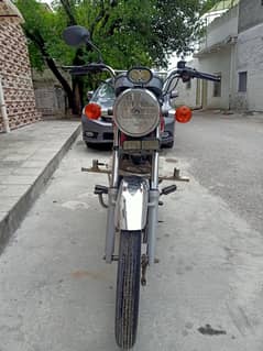 Honda CD 100