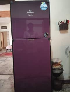 Dawlance fridge medium size glass door r600