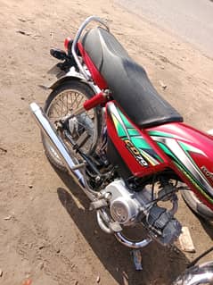 Honda 70 bilkul new ha koi kam ni hony wala orignal