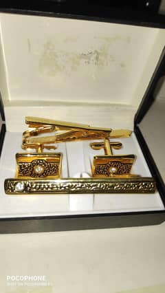 cufflinks