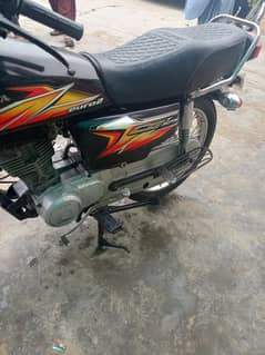 Honda 125 argent sell just buy and drive 034/4/209/0486
