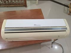 AC Split Type Non Inverter Dawlance