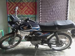 Honda 70 2000 model bike for sale