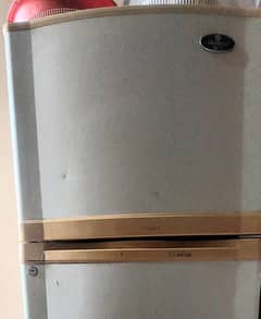 Dawlance Refrigerator (Medium Size) – Good Working Condition