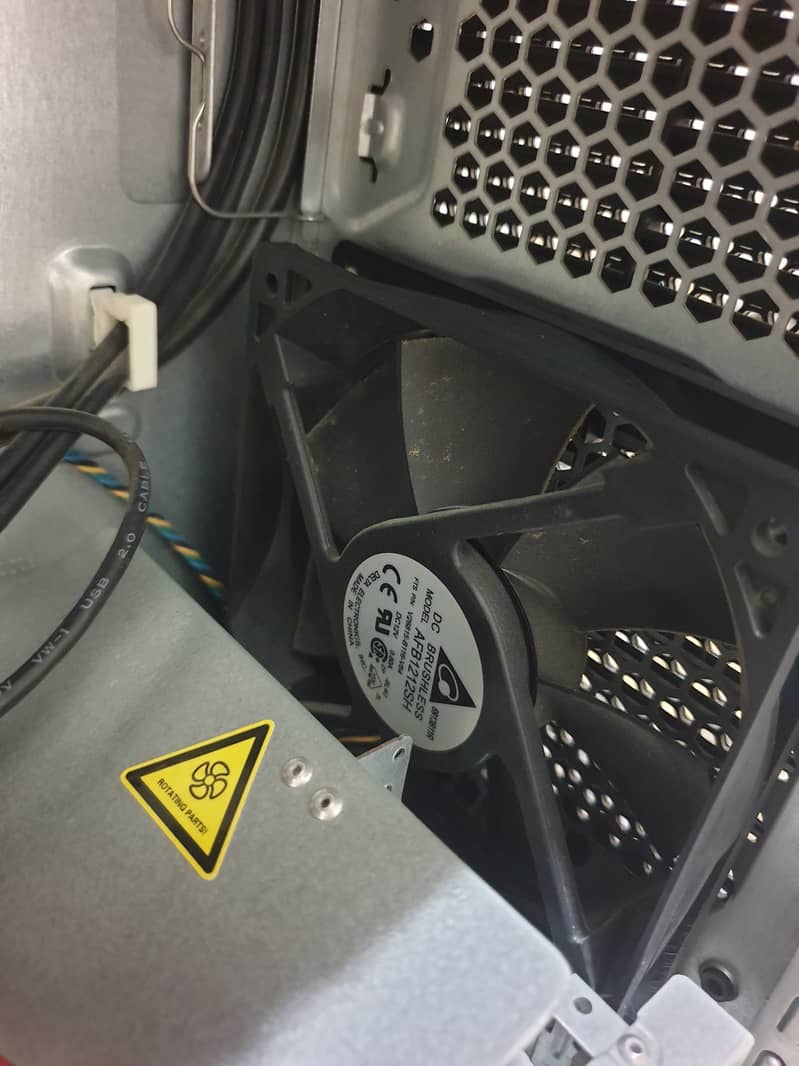 Computer i7 6th, 16GB Ram, 256GB M2, - Good - Low price 4