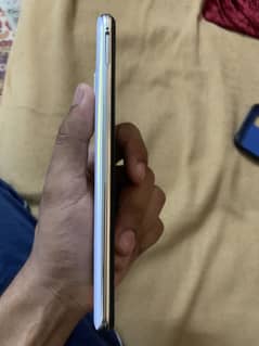 Vivo v17 8/256gb phone for sale with box