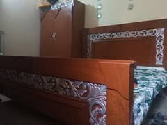 beds set . bed ,dressing almari singaar Maizz . Ph 03153631117