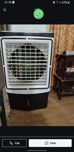 Cooler with 12 v supply
