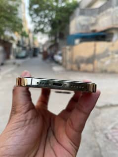 Iphone 12 pro 128gb non pta factory unlock 9.5/10 condition water pack
