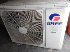 Gree 2 ton inverter neat condition only outdoor kit kharab hai