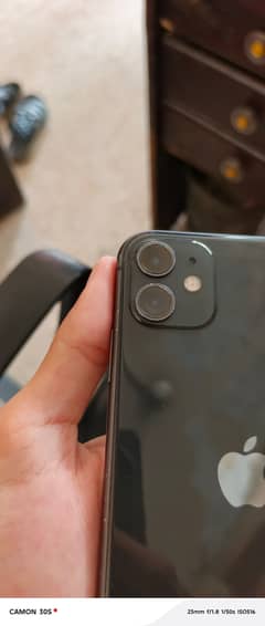 iPhone 11 ( read add)