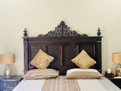 Beautiful Complete Bed set