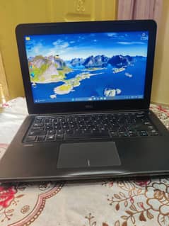 Dell Laptop Latitude 3380