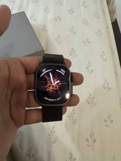 APPLE WATCH ULTRA2 BLACK TITANIUM MILANESE LOOP 49mm