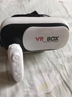 Vr headset with Bluetooth remote