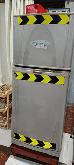 Dawalance Medium size Fridge for sale. .