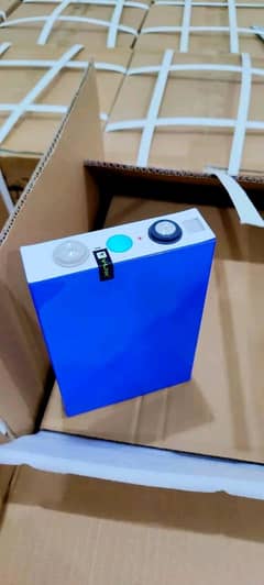 Eve LifePO4 Lithium phosphate Cell 3.2v 105A [4000+ lifecycle].