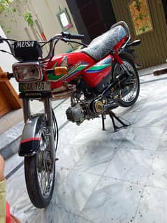 Honda 70, lush condition packed engine