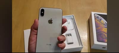 iPhone xs max, 64gb, pta approved