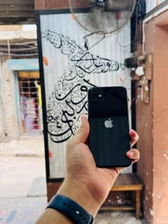 iphone 11 64GB Non PTA FU Not JV Waterpack