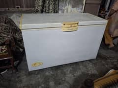 Waves deep freezer full size for sale in brand new condition.