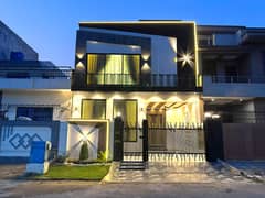 WITH DOUBLE HIGHTED LOBBY 5 MARLA BRAND NEW HOUSE AVAILABLE FOR SALE (AT REASONABLE PRICE) IN CITI HOUSING GUJRANWALA