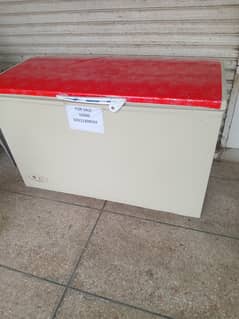 Waves deep freezer
