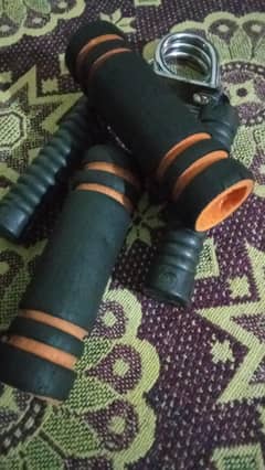 Hand gripper