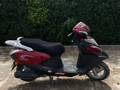 united scooty 100cc ( automatic gear system )