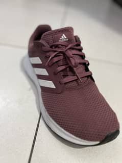 Adidas US 10