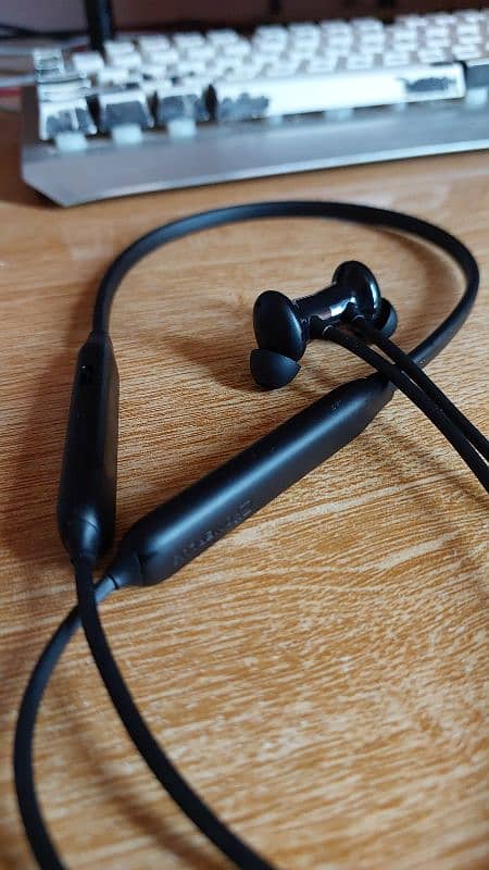 One plus bullets z2 anc, box opened neckband earbuds 2