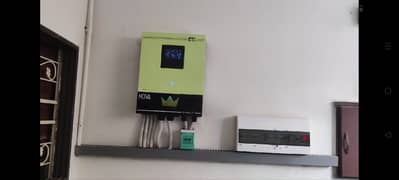 Crown Nova 8.2 KW Hybrid Inverter (03076117661)
