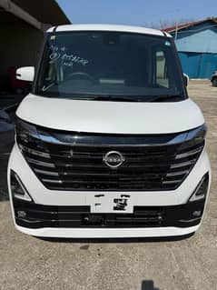 Nissan roox  pro palite addition g trubo just brand new  fresh clear