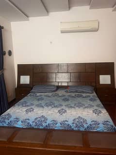 king size bed