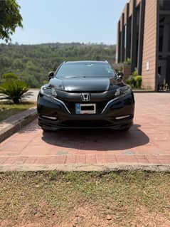 Honda Vezel Z style edition Honda sensing 2015