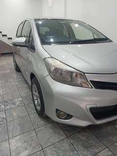 Vitz 14 model 17 Import
